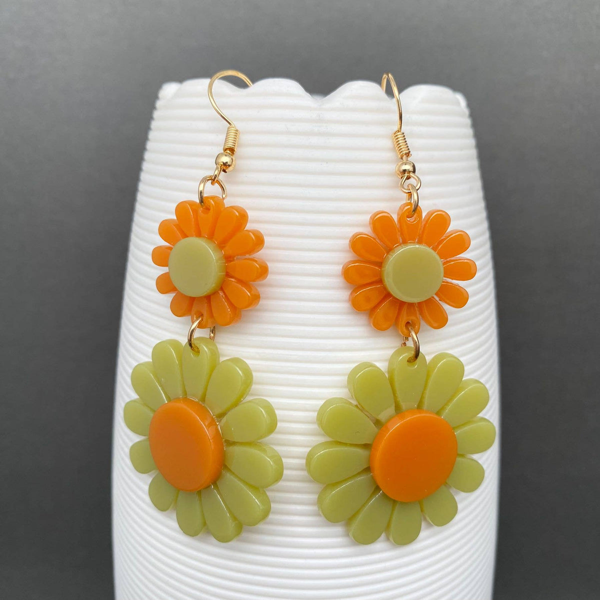 Acrylic Sunflower Dangle Earrings - YK