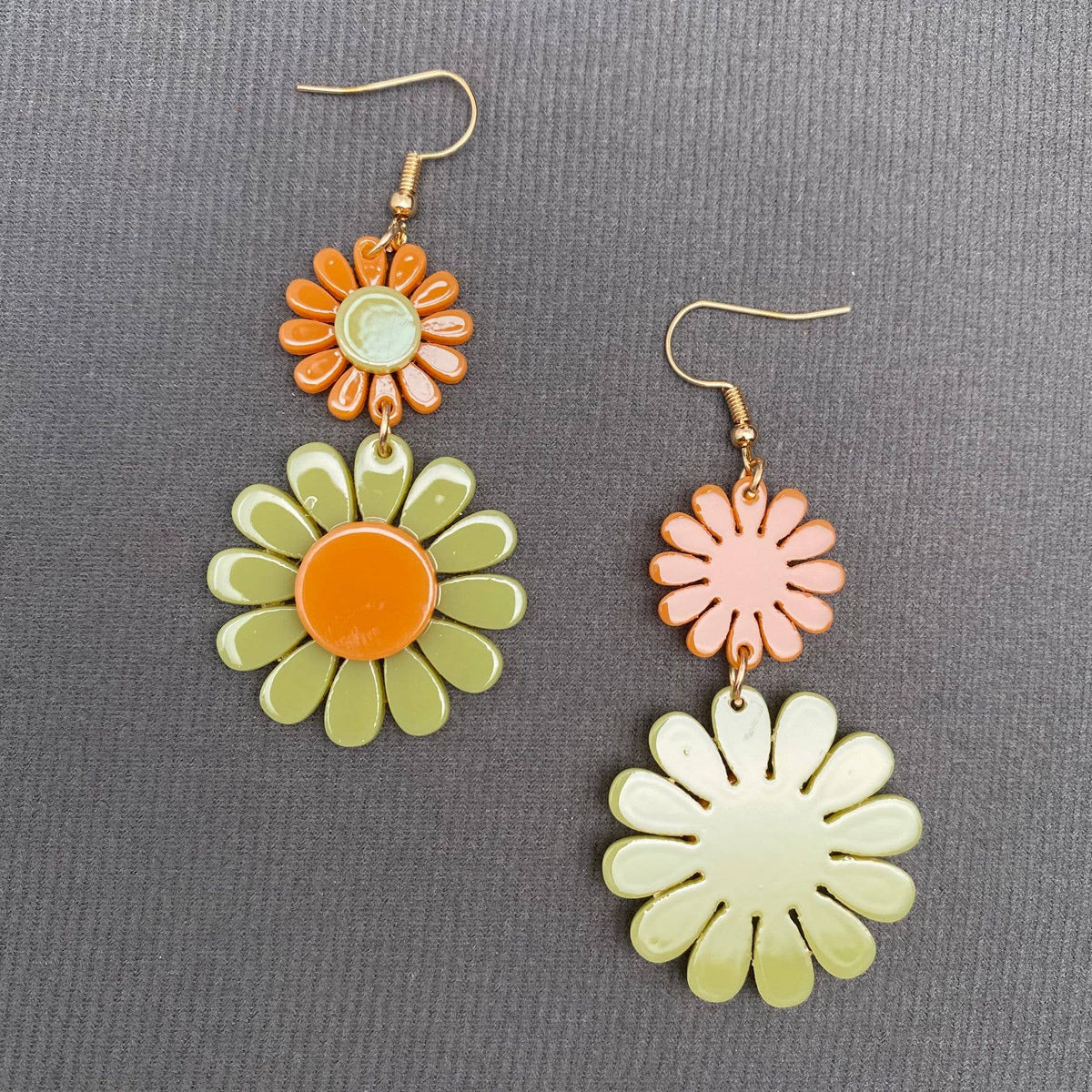 Acrylic Sunflower Dangle Earrings - YK