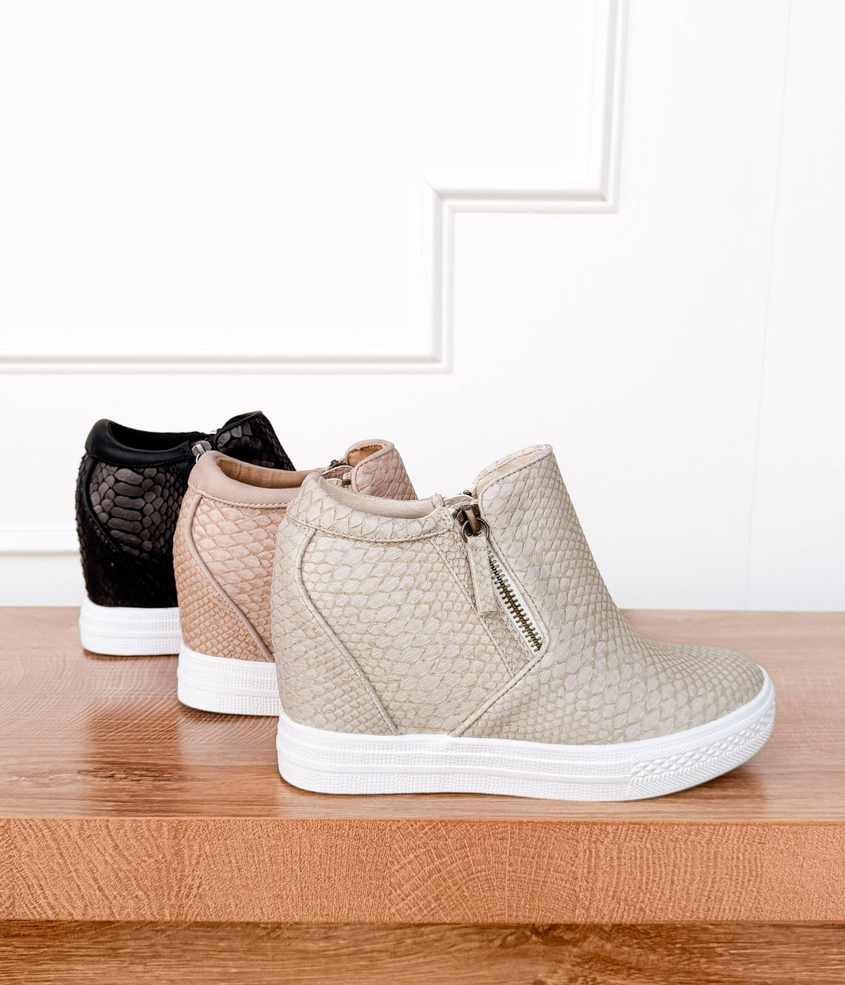 Naughty Monkey - Timmibelle Wedge Sneaker in Cream: 6.5