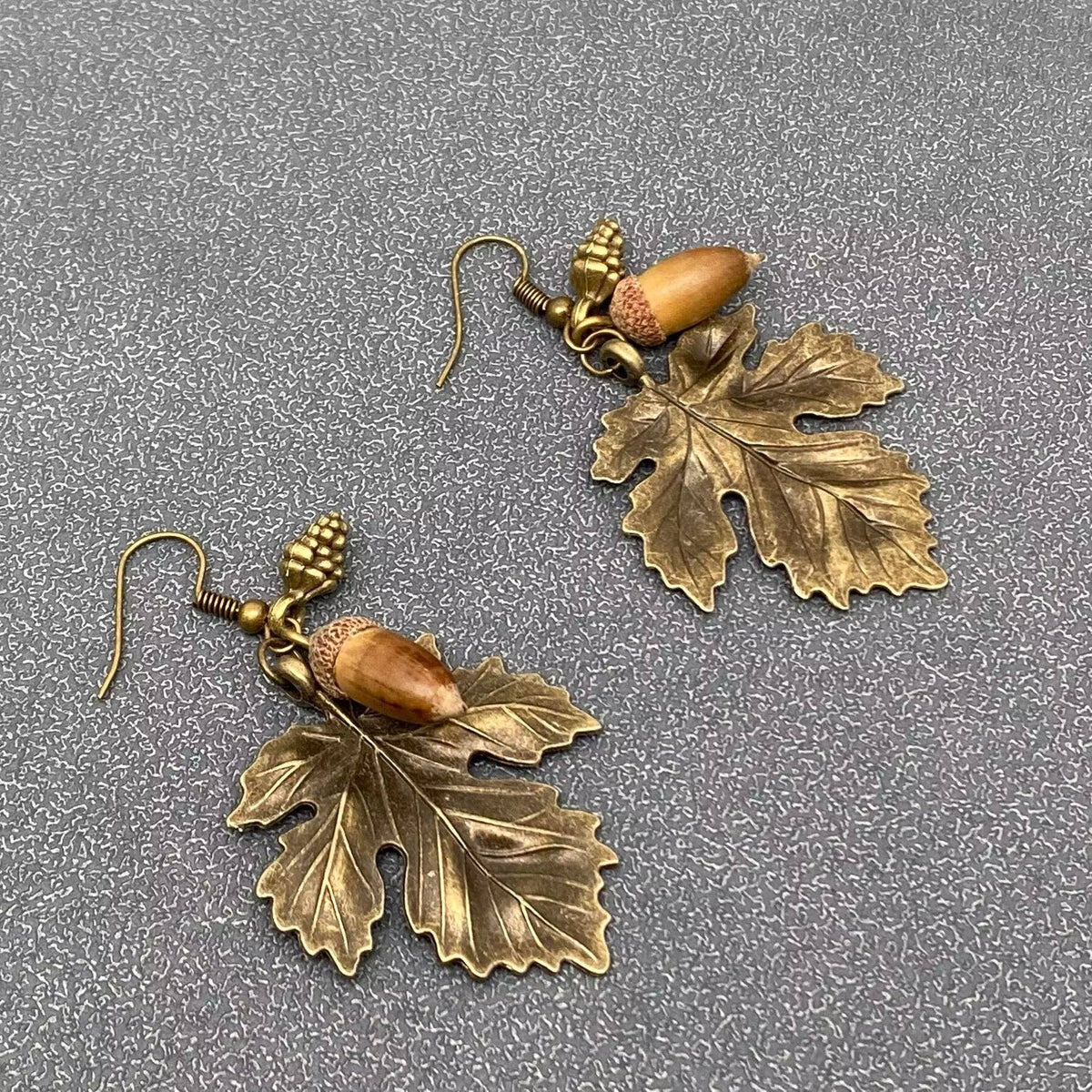 Acorn & Metal Maple Leaves Charm Dagnle Earrings